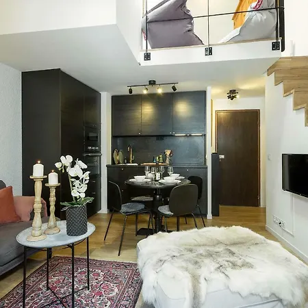 Midi Loft - A Mountain Haven Chamonix